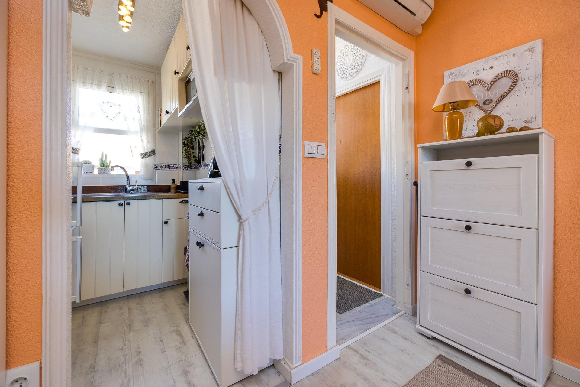 Reventa - Bungalow -
Torrevieja - El Molino