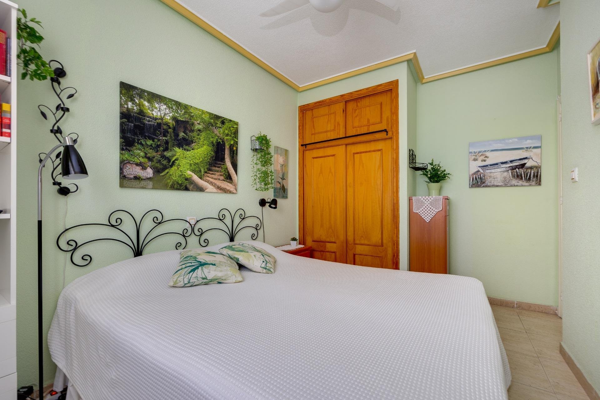 Reventa - Bungalow -
Torrevieja - El Molino