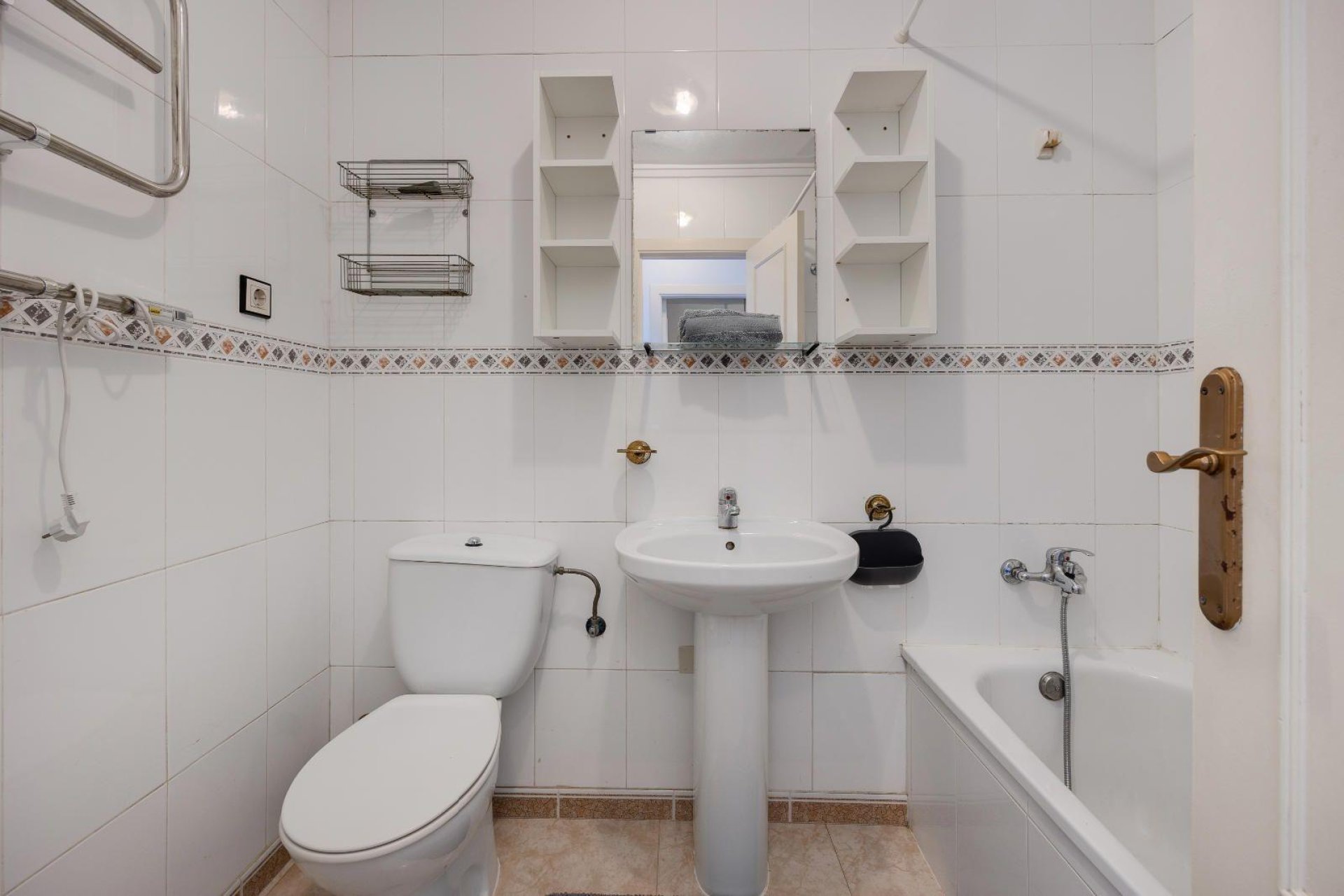 Reventa - Bungalow -
Torrevieja - La Siesta - El Salado - Torreta