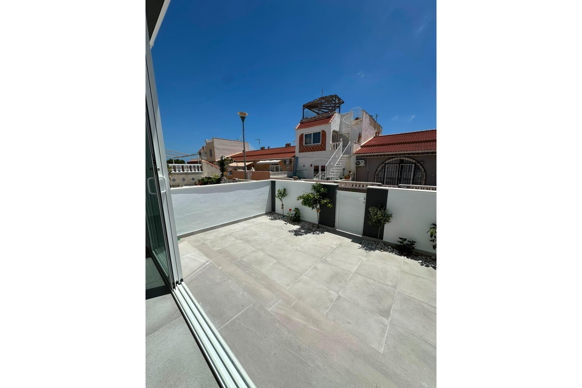 Reventa - Bungalow -
Torrevieja - La Siesta - El Salado - Torreta