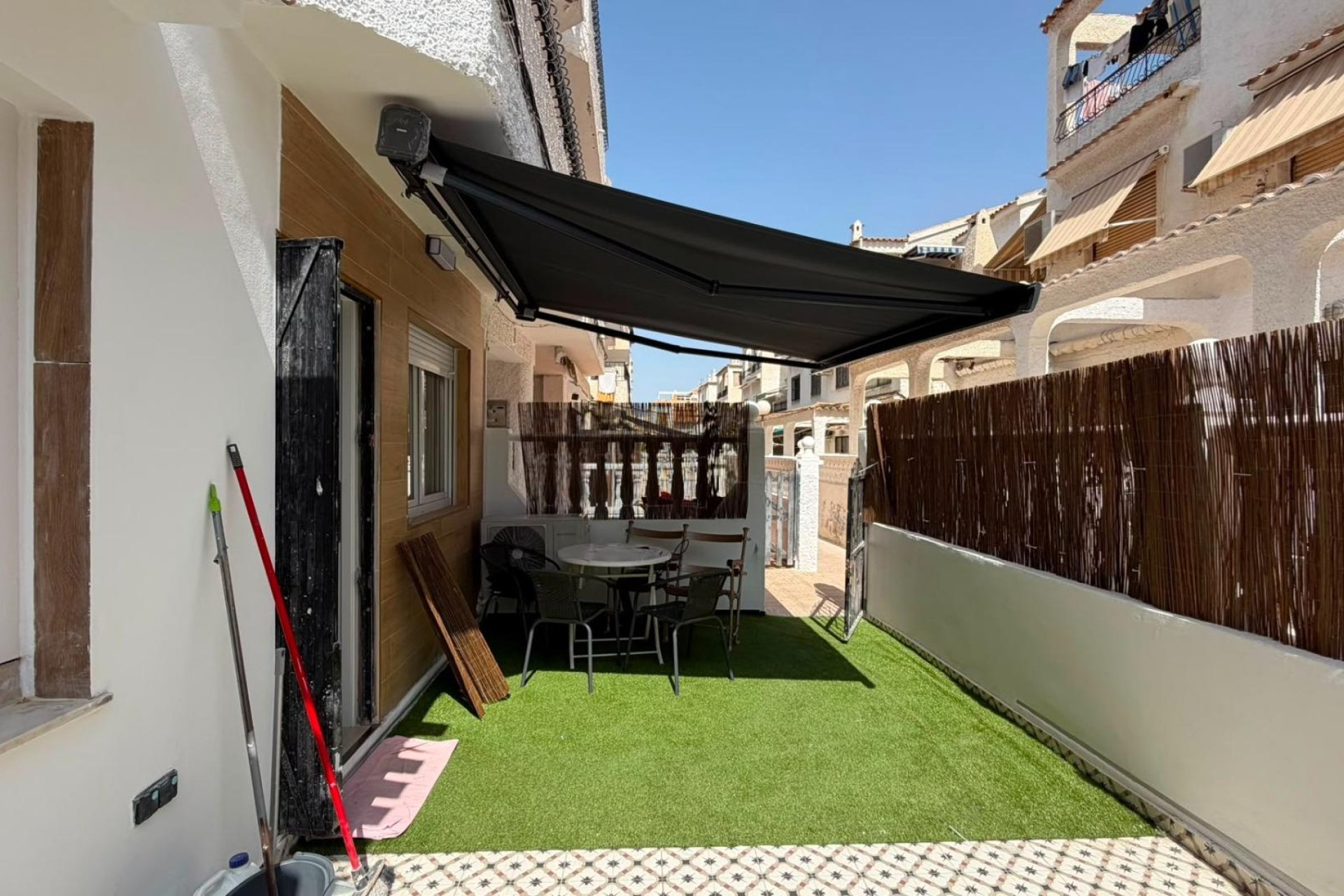 Reventa - Bungalow -
Torrevieja - La Veleta