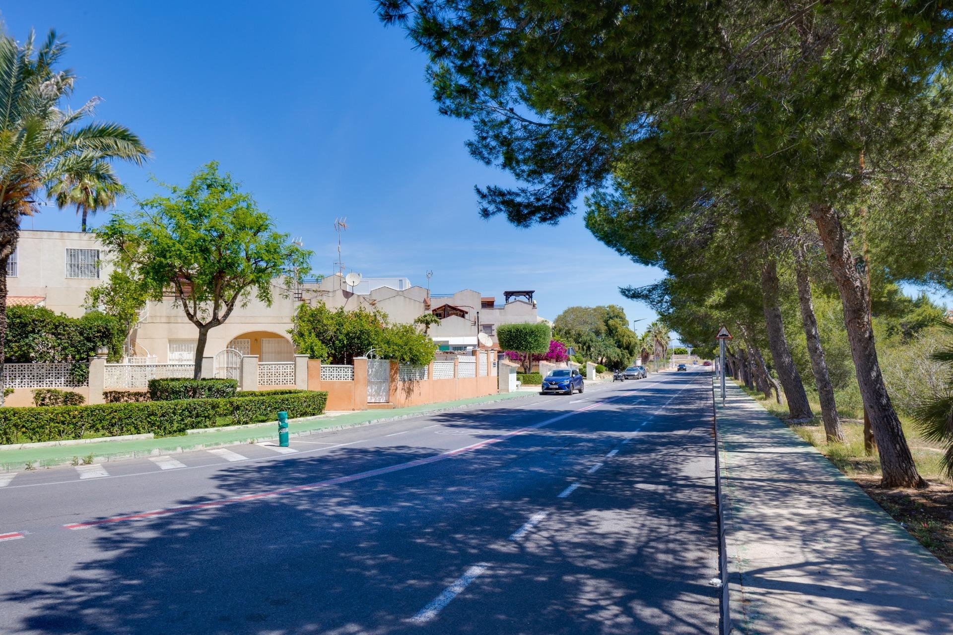 Reventa - Bungalow -
Torrevieja - Los Balcones