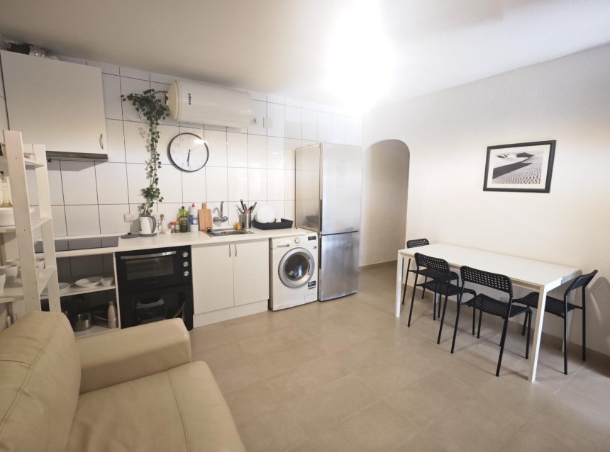Reventa - Bungalow -
Torrevieja - Playa del Cura