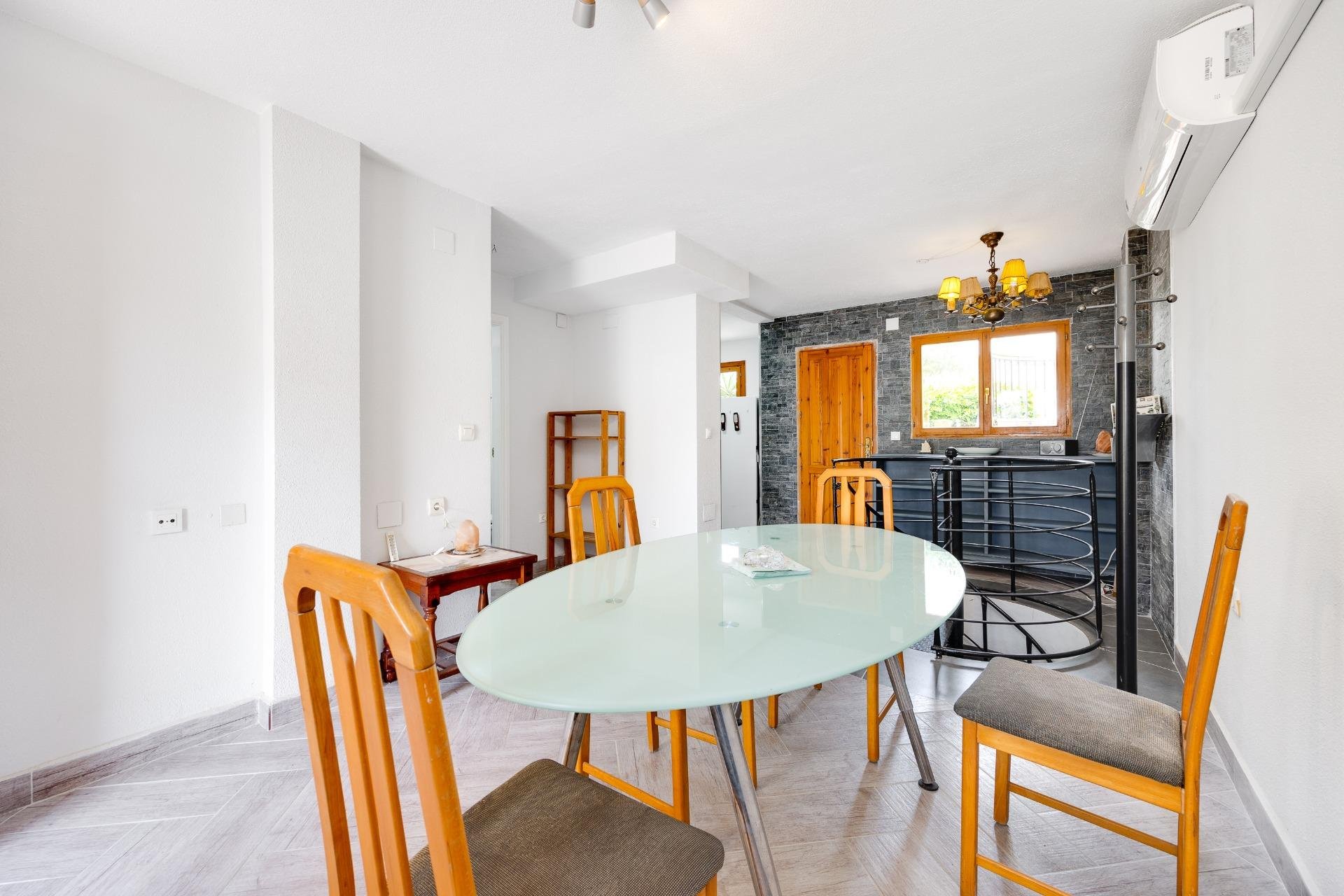 Reventa - Bungalow -
Torrevieja - Torre La Mata