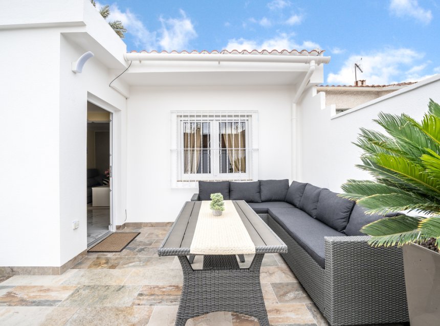 Reventa - Bungalow -
Torrevieja - Torreta