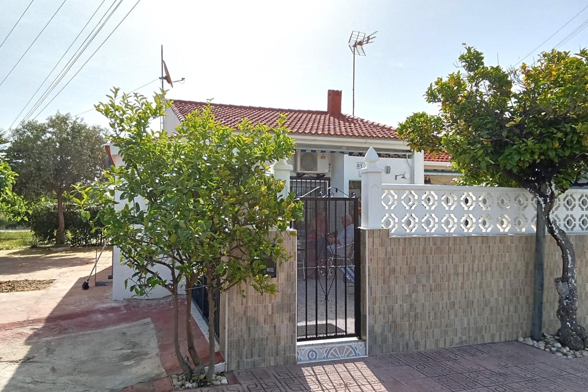 Reventa - Bungalow -
Torrevieja - Torretas