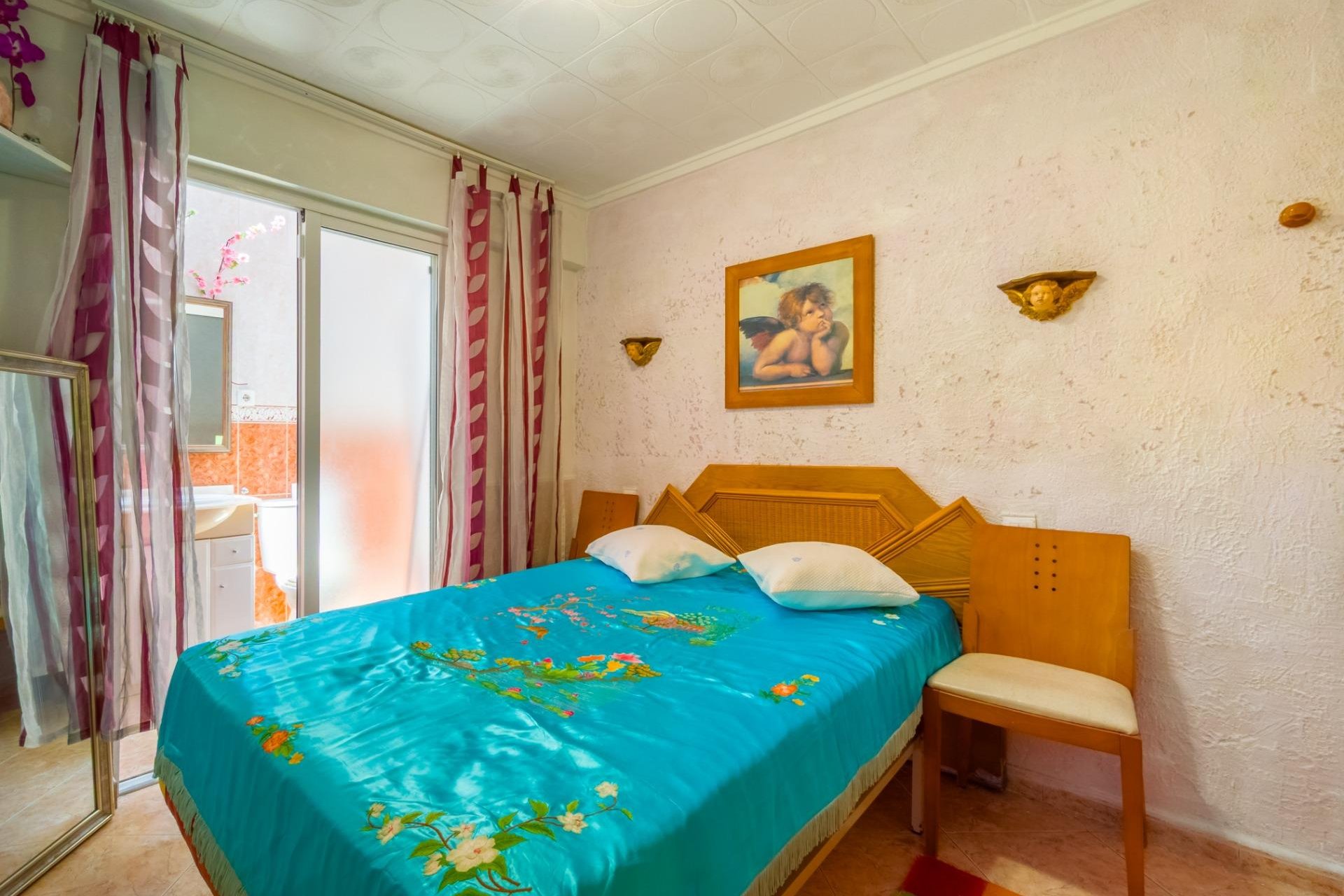 Reventa - Bungalow -
Torrevieja - Torretas