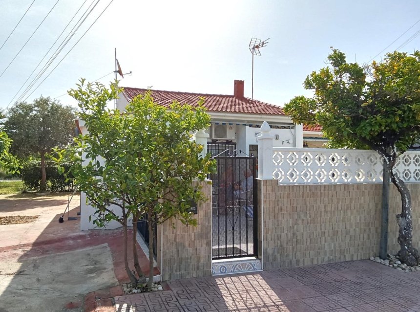 Reventa - Bungalow -
Torrevieja - Torretas