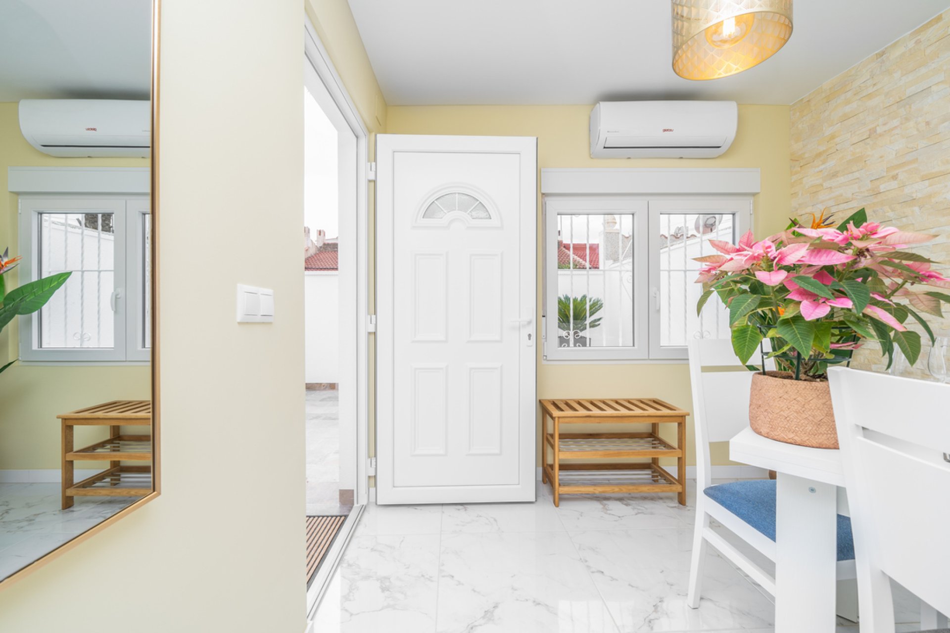 Reventa - Bungalow -
Torrevieja - Torretas