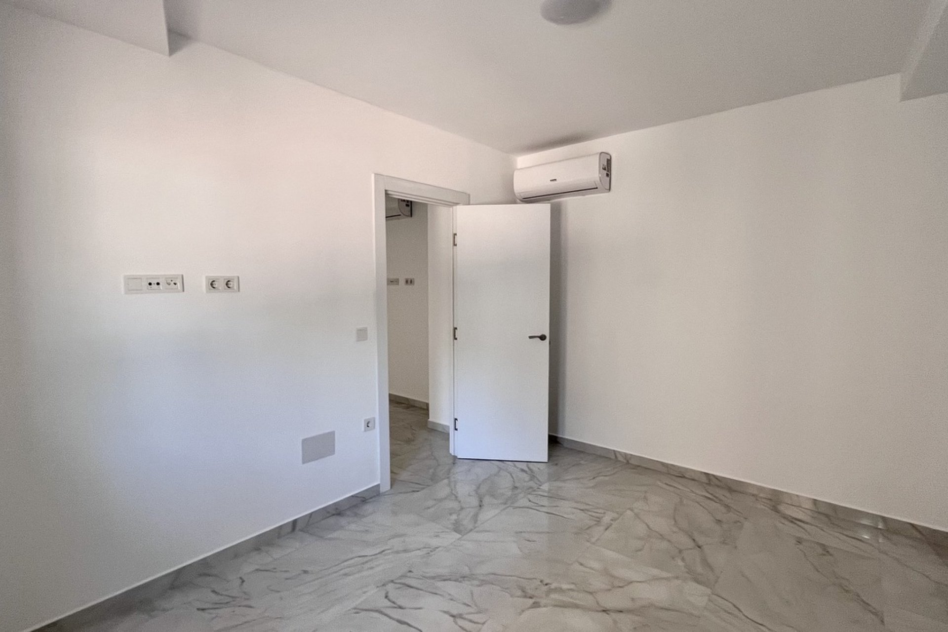 Reventa - Bungalow -
Torrevieja