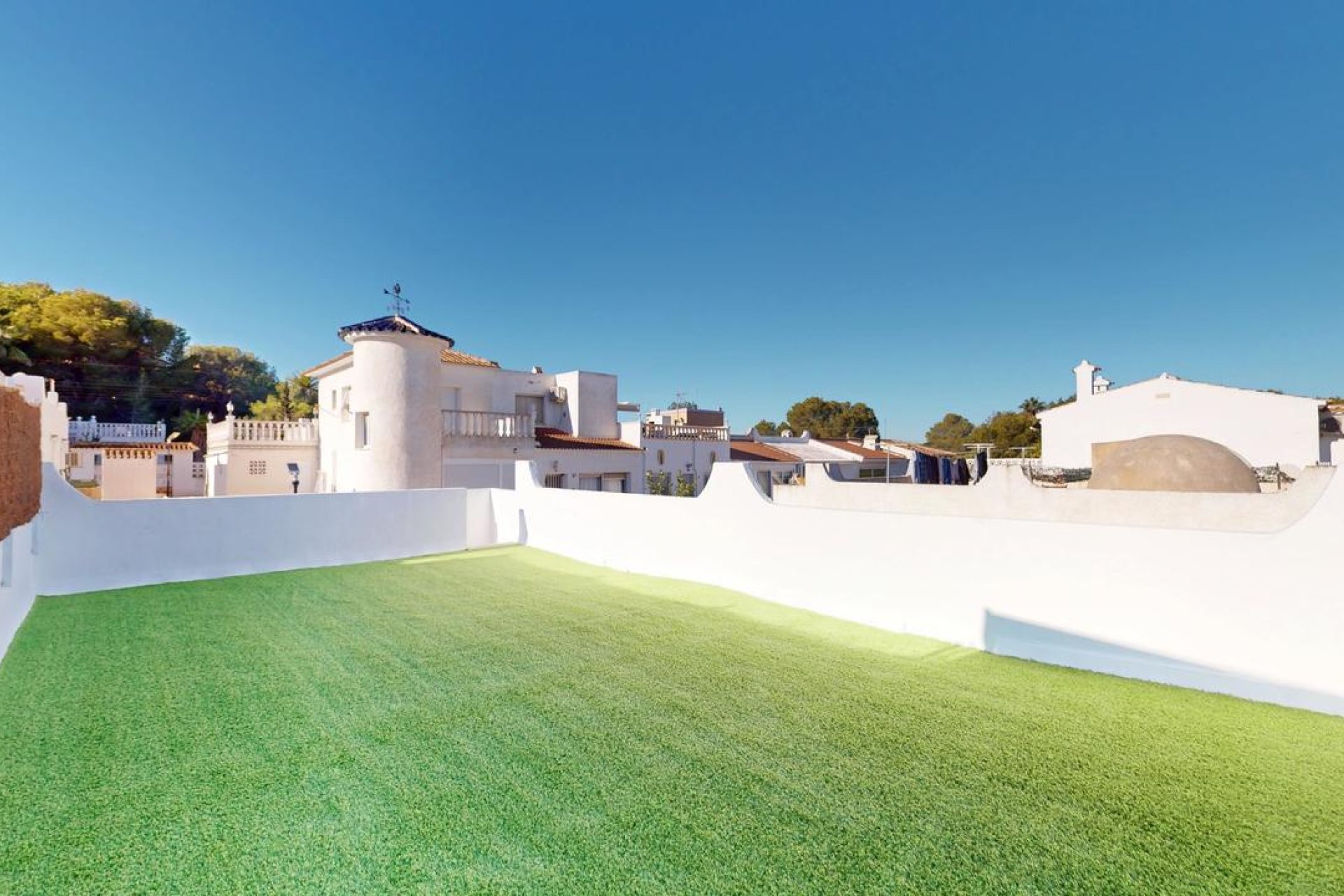 Reventa - Bungalow -
Villamartin - Costa Blanca
