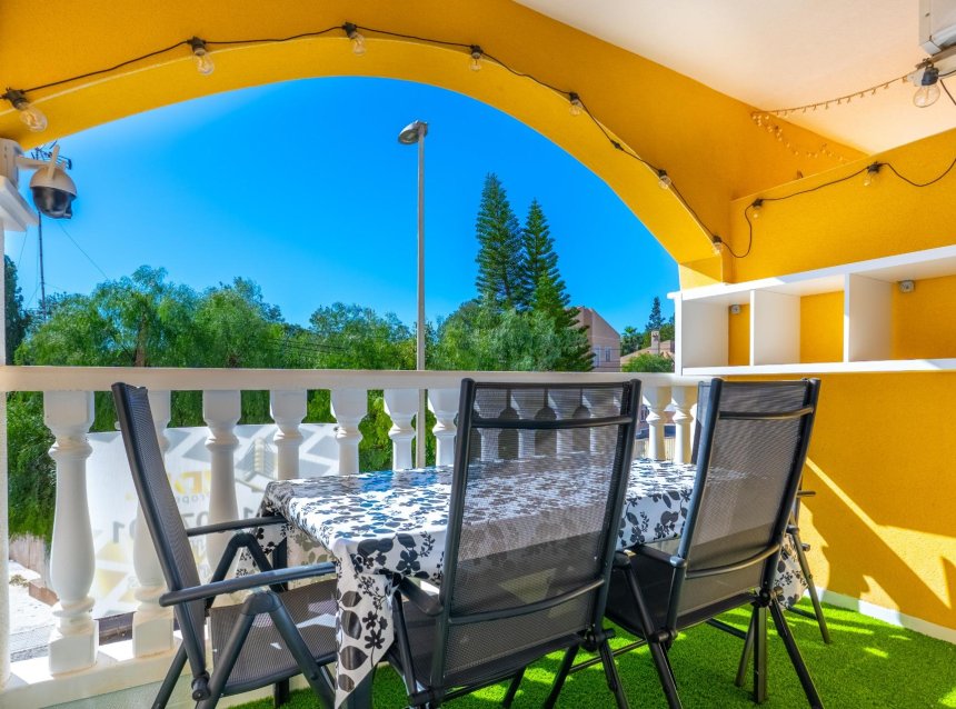 Reventa - Duplex -
Algorfa - Comunidad Valenciana