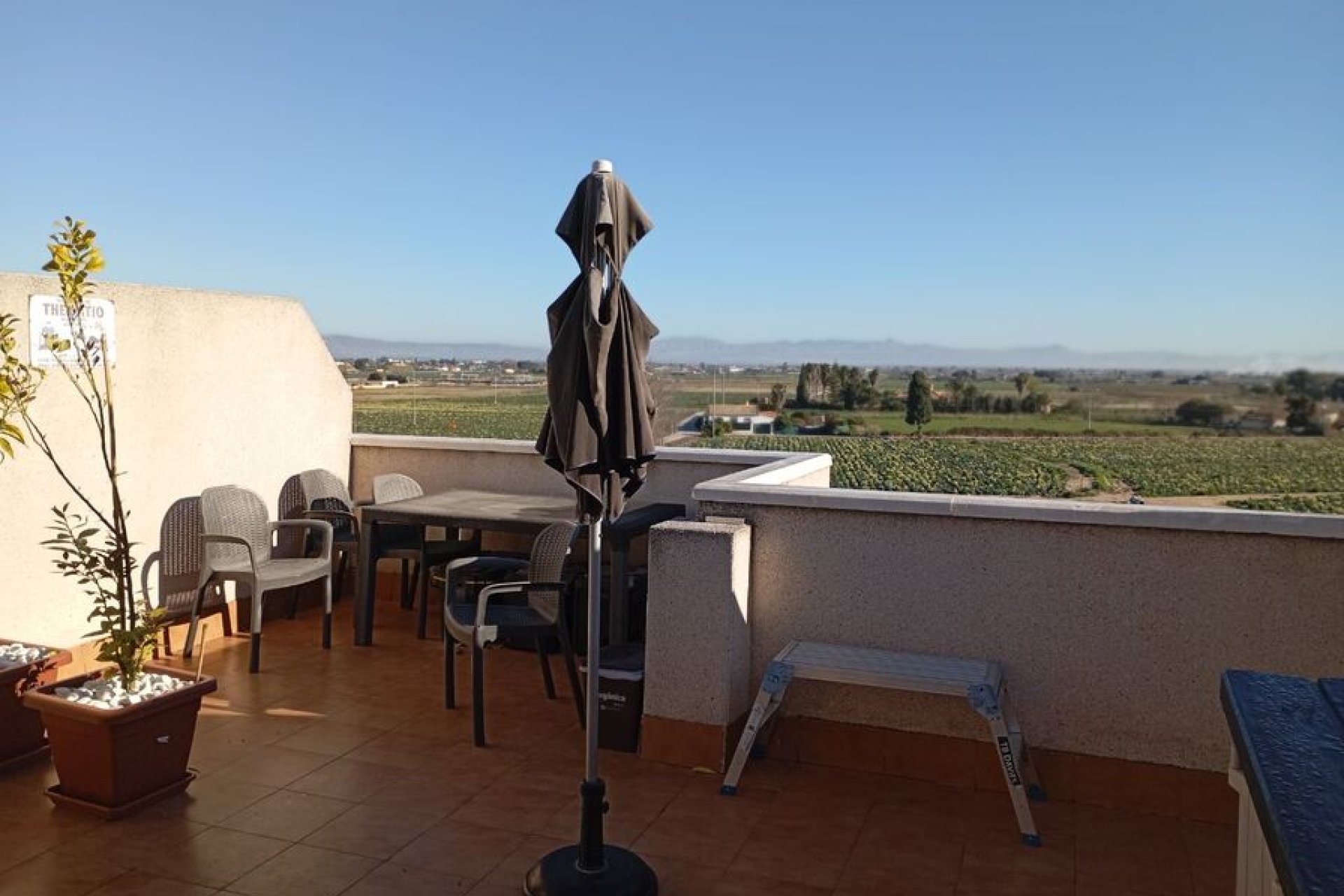 Reventa - Duplex -
Daya Vieja - Costa Blanca