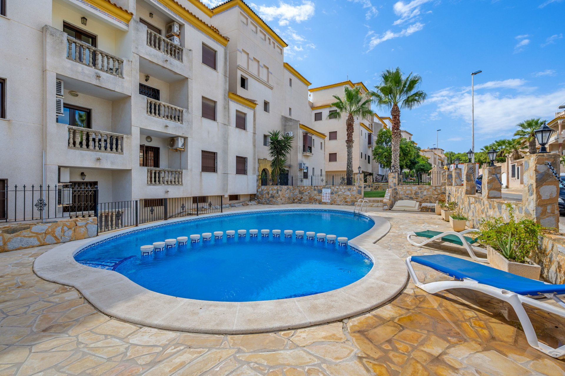 Reventa - Duplex Penthouse -
Dehesa de Campoamor - Costa Blanca