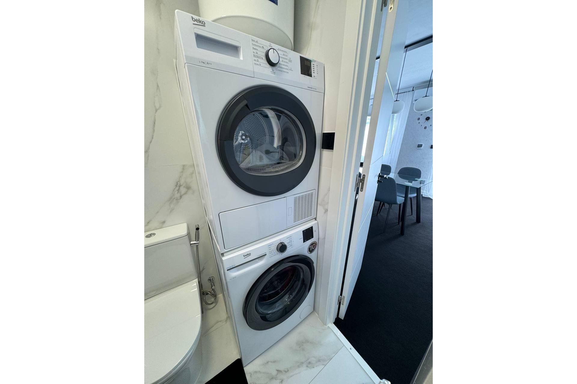 Reventa - Duplex -
Torrevieja - Carrefour