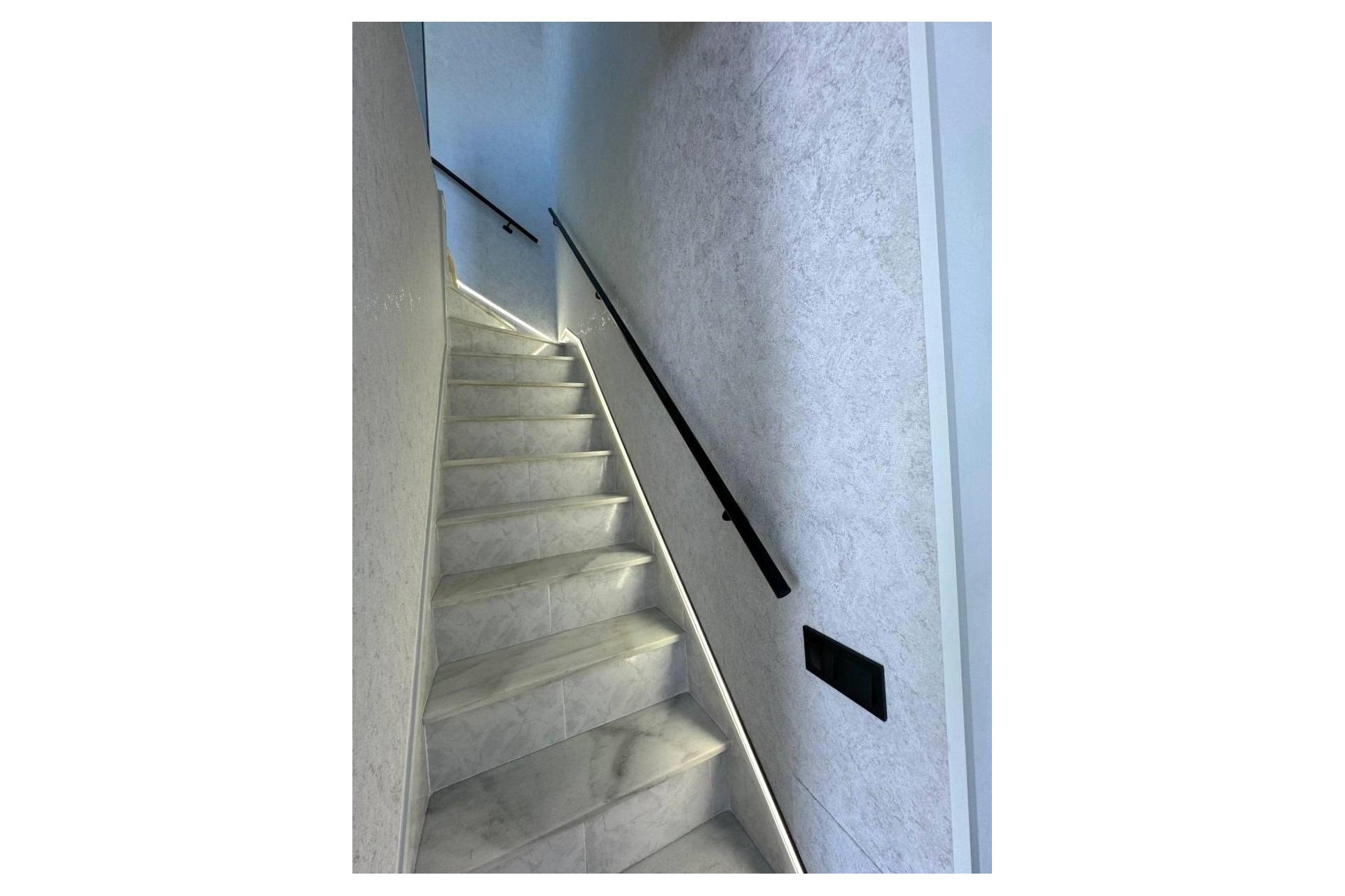 Reventa - Duplex -
Torrevieja - Carrefour