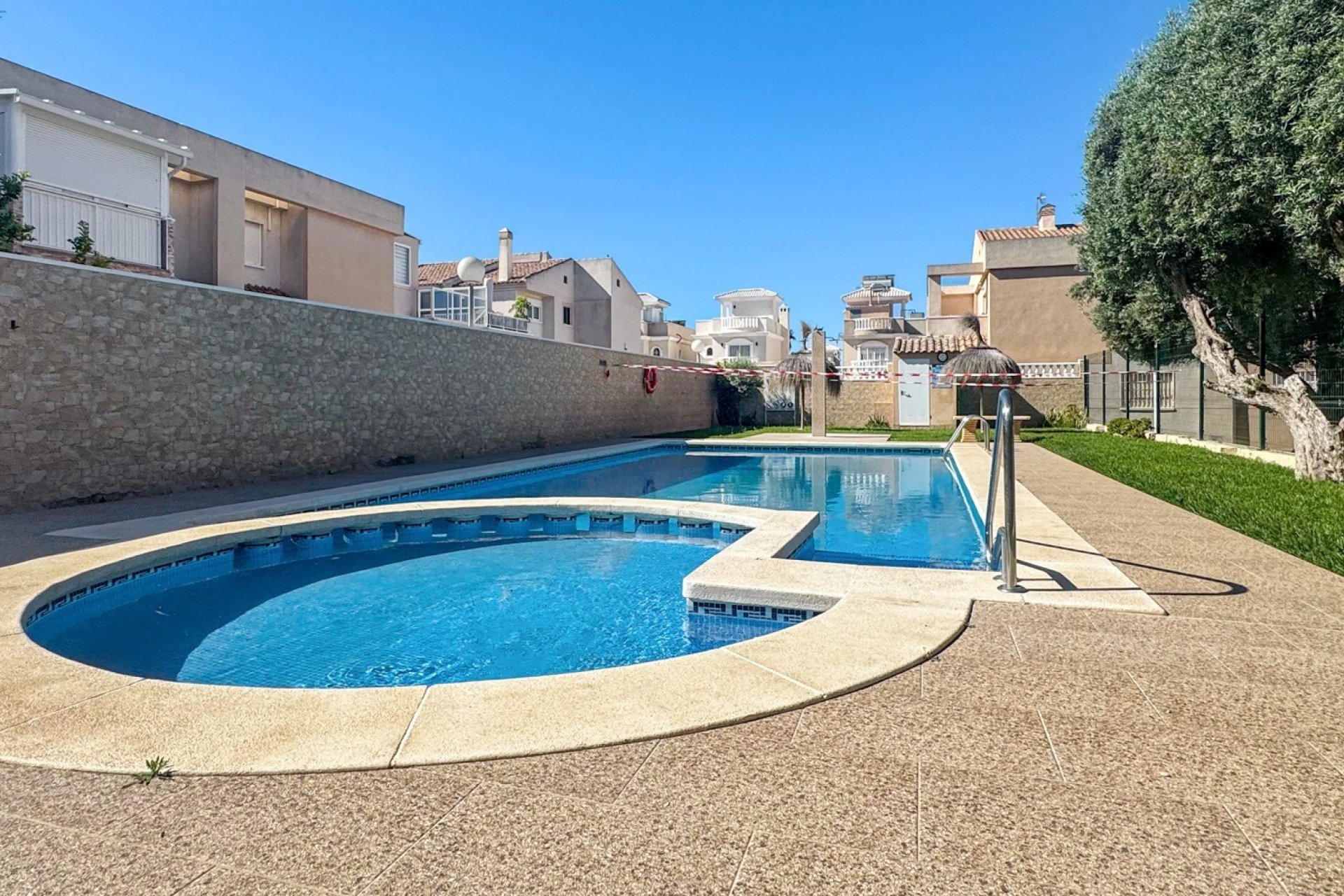 Reventa - Duplex -
Torrevieja - Costa Blanca