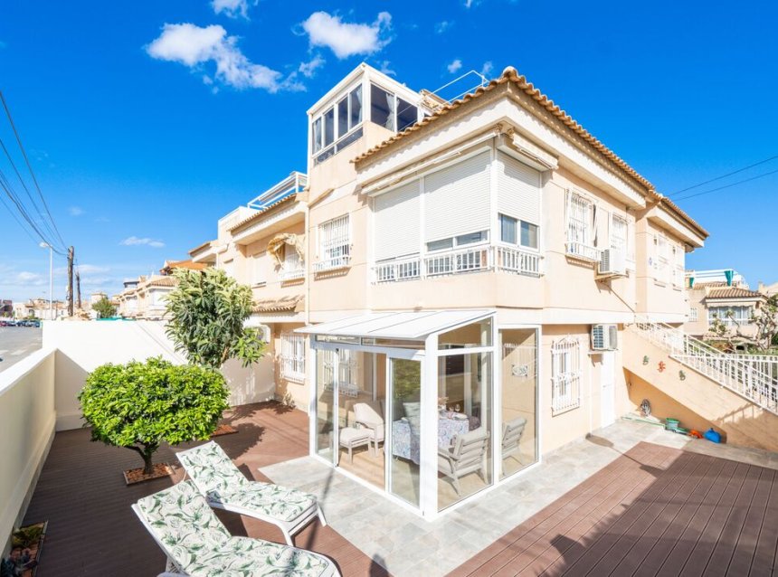 Reventa - Duplex -
Torrevieja - Costa Blanca