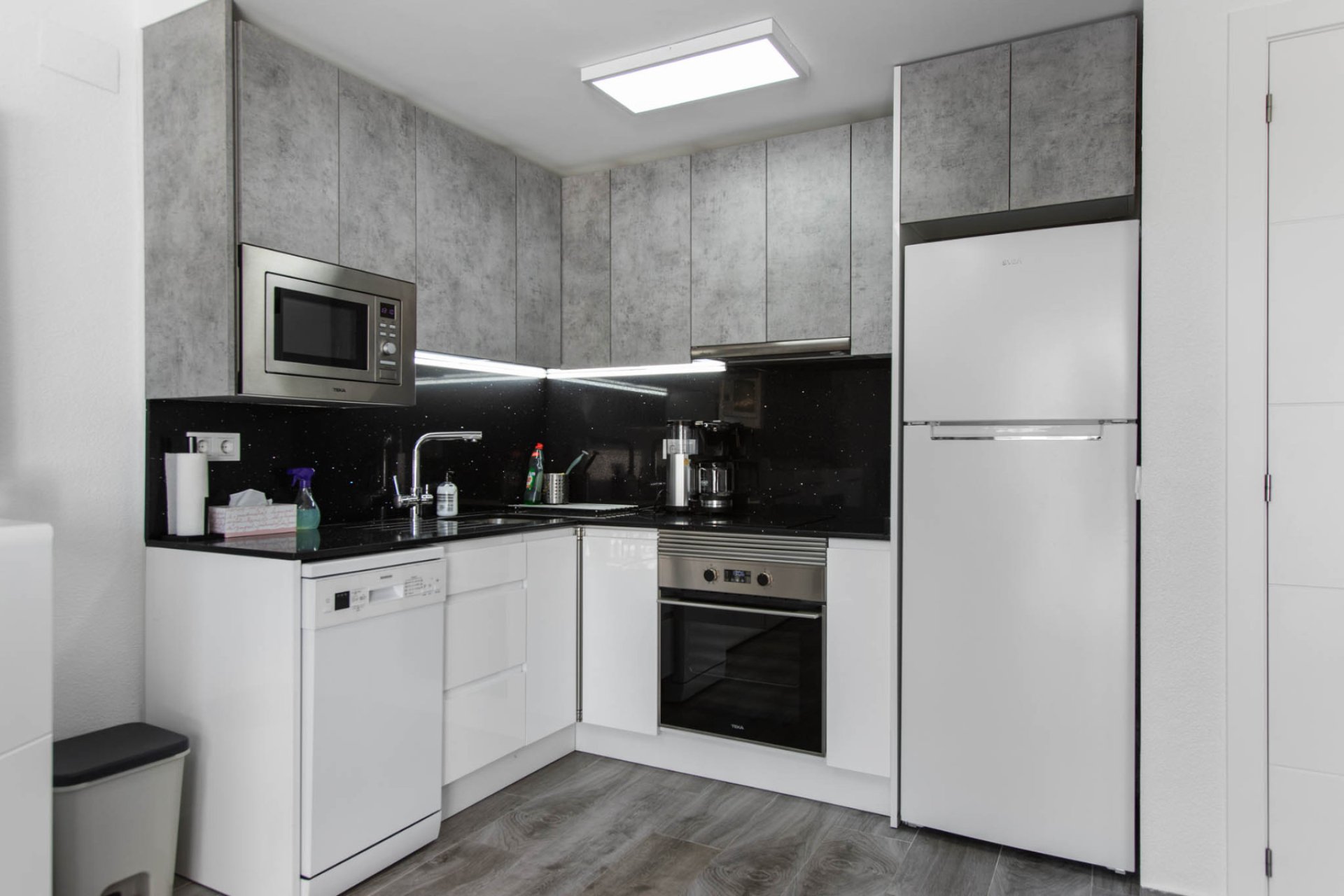 Reventa - Duplex -
Torrevieja - Costa Blanca