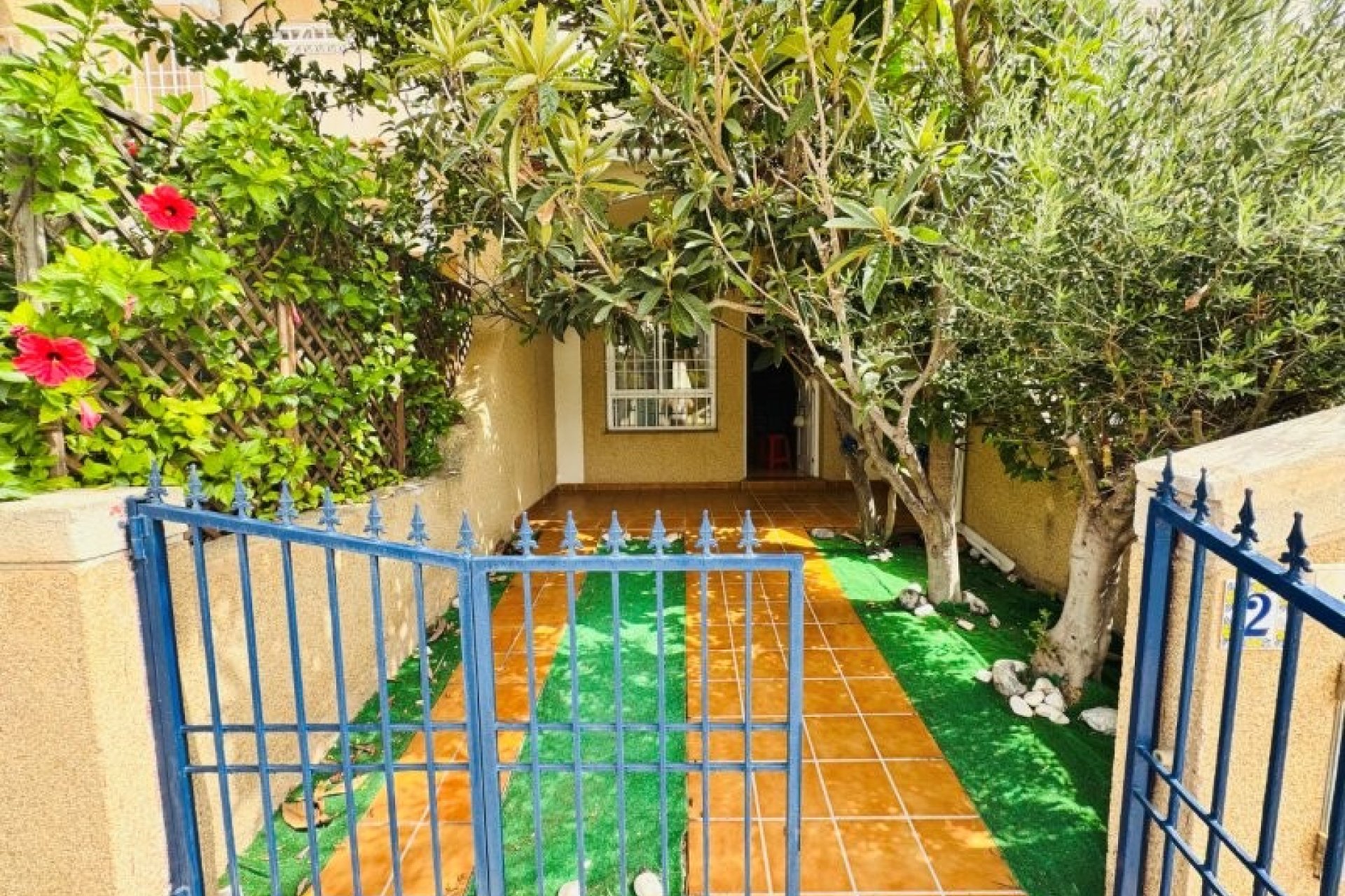 Reventa - Duplex -
Torrevieja - Costa Blanca