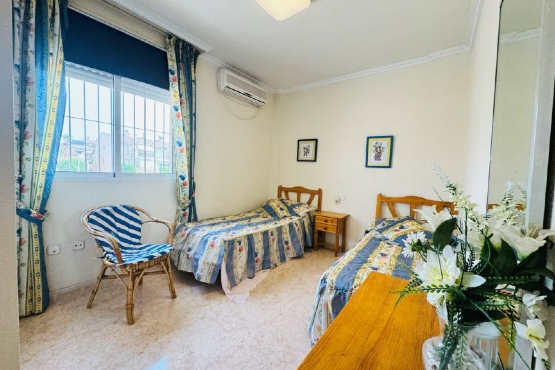 Reventa - Duplex -
Torrevieja - Costa Blanca