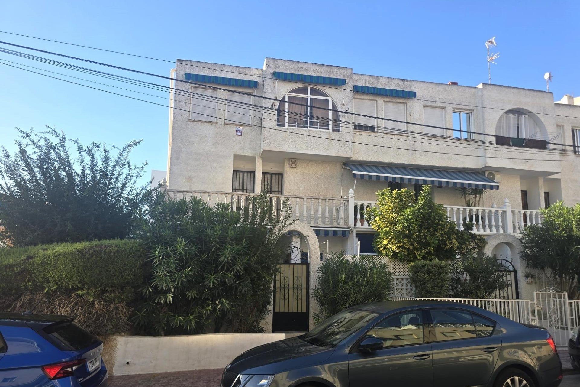 Reventa - Duplex -
Torrevieja - Habaneras