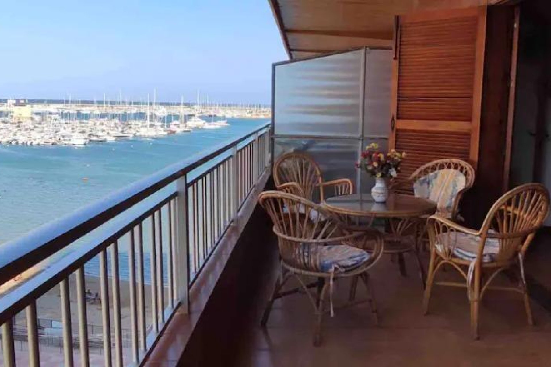 Reventa - Duplex -
Torrevieja - Playa De Los Naufragos