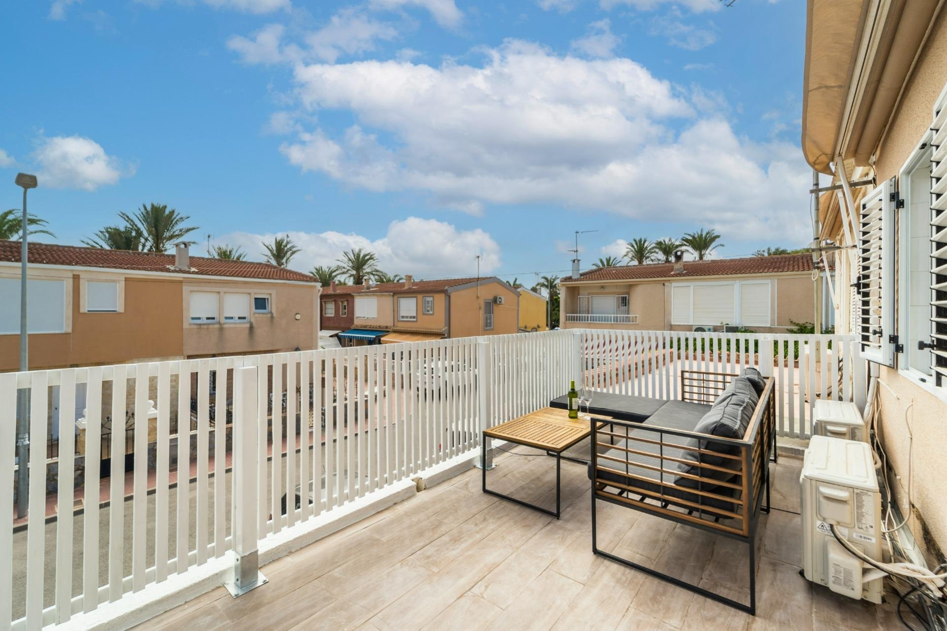 Reventa - Duplex -
Torrevieja - Playa De Los Naufragos