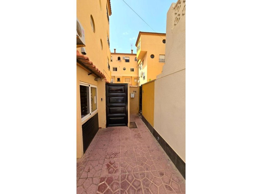 Reventa - Duplex -
Torrevieja - Playa del Cura