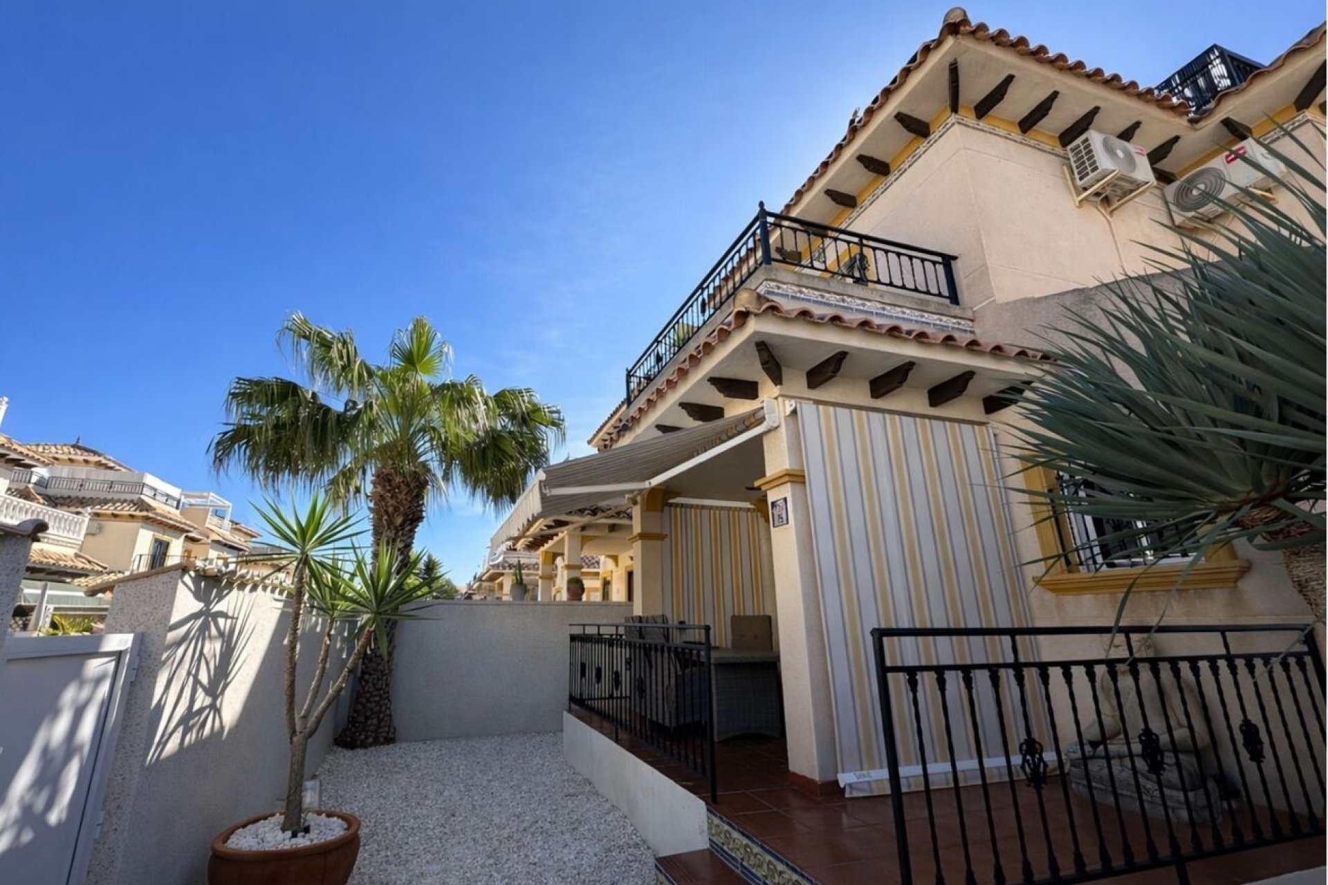 Reventa - Quad House -
La Zenia - Costa Blanca