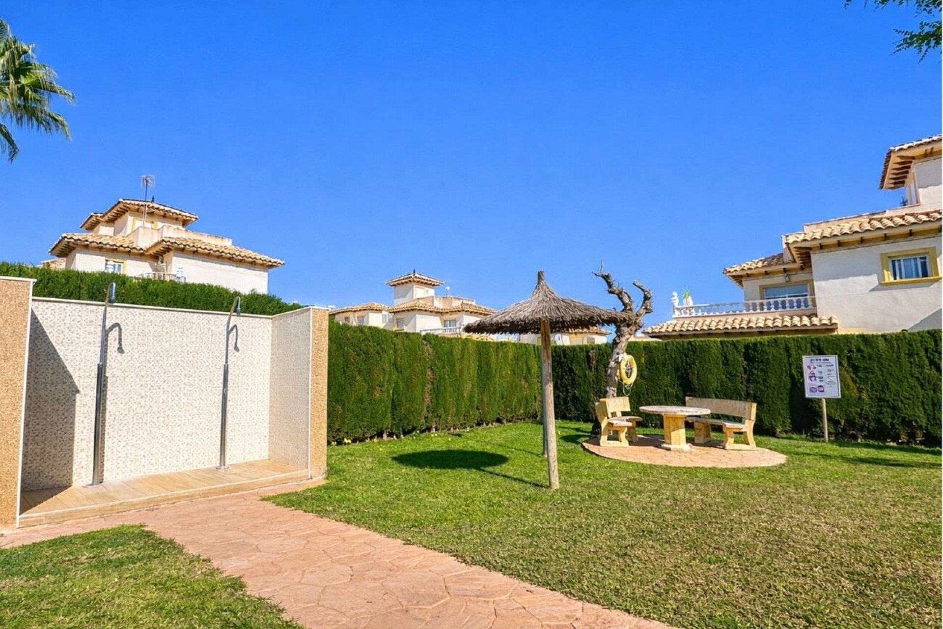 Reventa - Quad House -
La Zenia - Costa Blanca