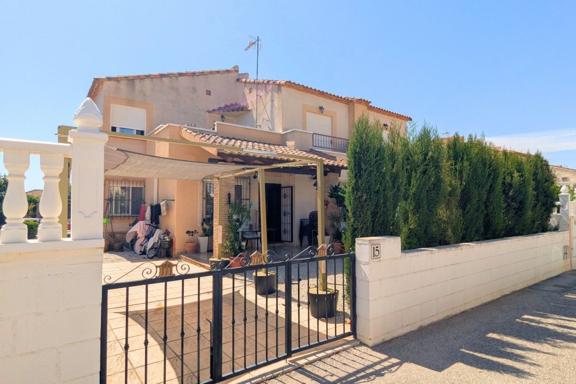 Reventa - Quad House -
Lo Crispin - Inland