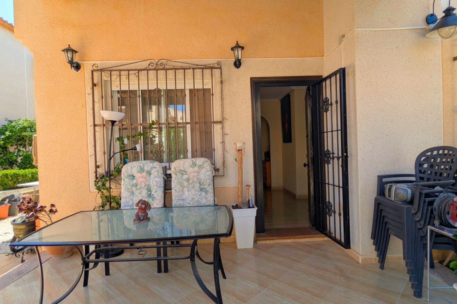 Reventa - Quad House -
Lo Crispin - Inland