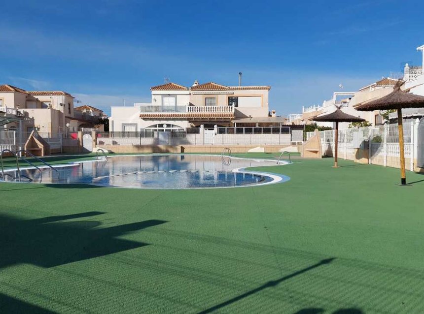 Reventa - Quad House -
Orihuela Costa - Punta Prima