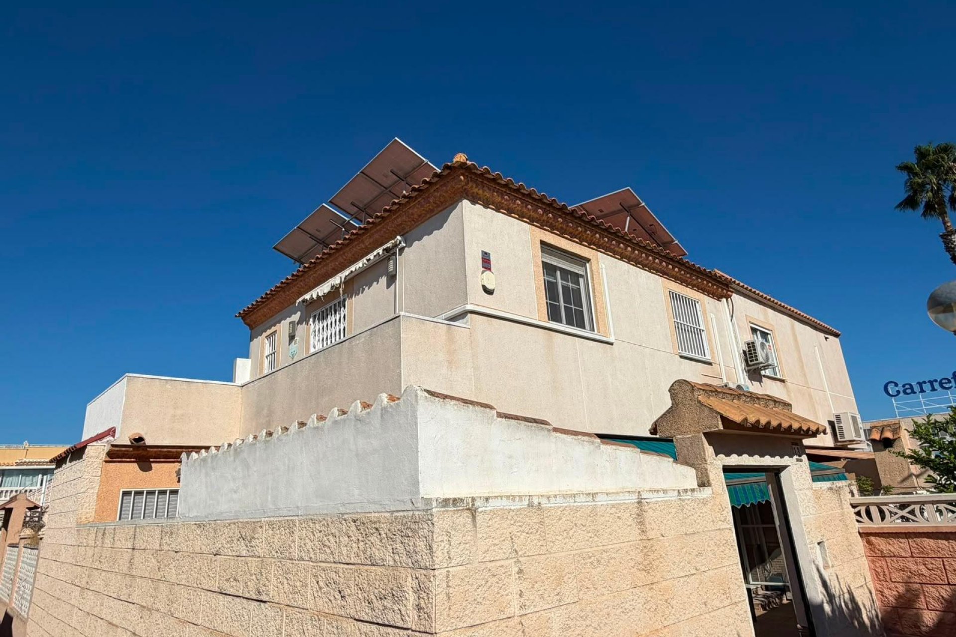 Reventa - Quad House -
Torrevieja - Carrefour