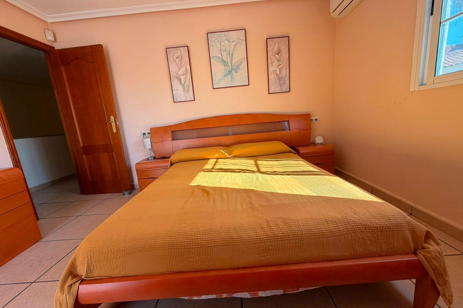 Reventa - Quad House -
Torrevieja - Carrefour