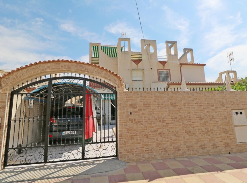 Reventa - Quad House -
Torrevieja - Torretas