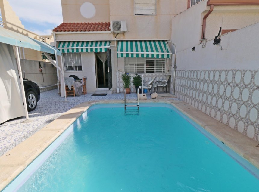 Reventa - Quad House -
Torrevieja - Torretas