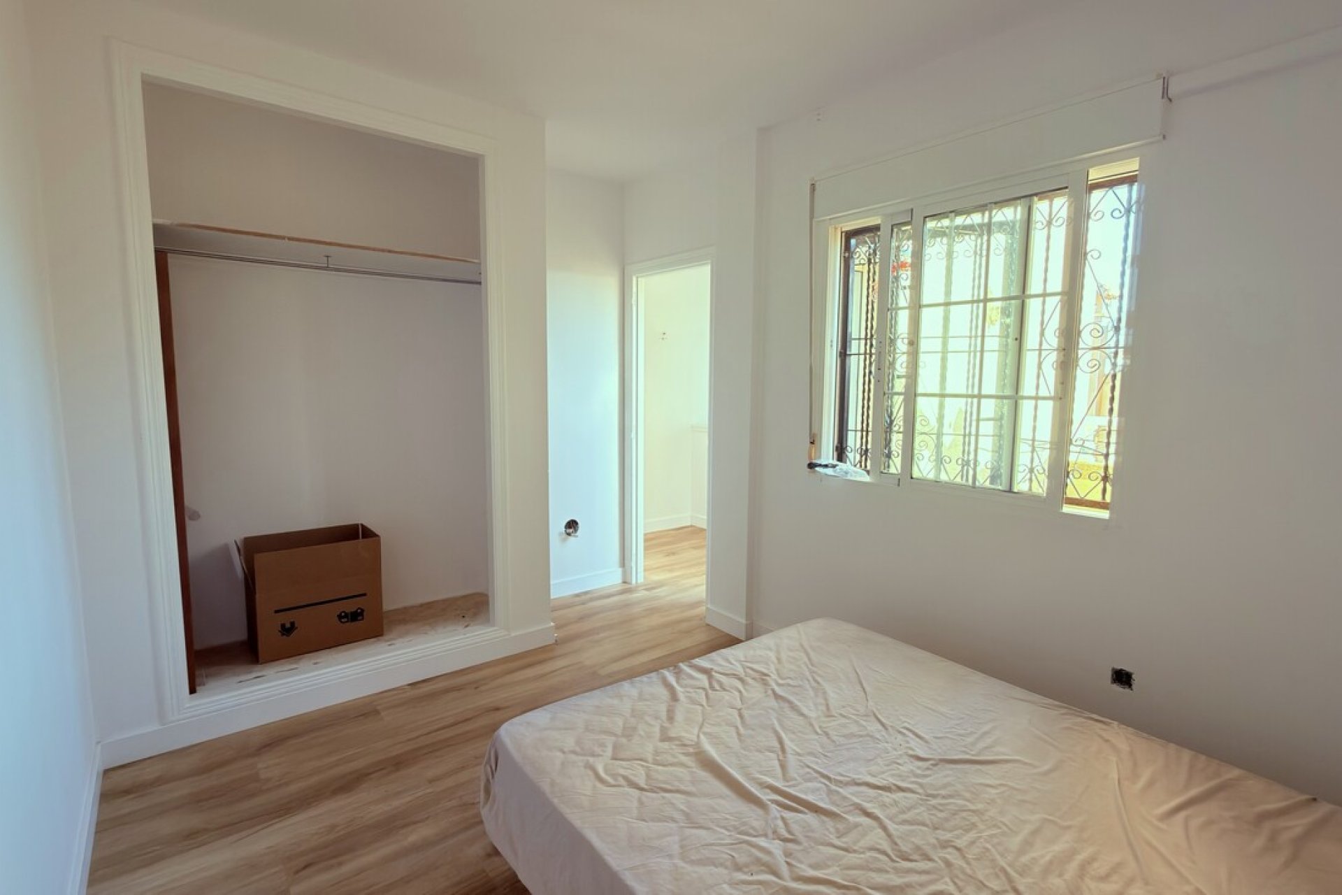 Reventa - Semi Detached -
El Galan - Inland