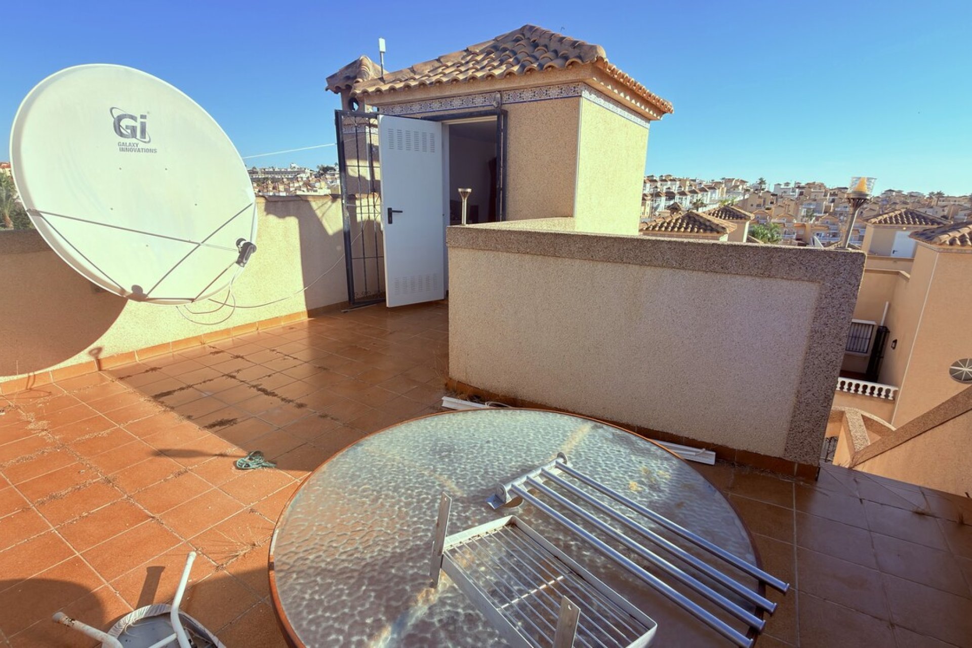 Reventa - Semi Detached -
El Galan - Inland