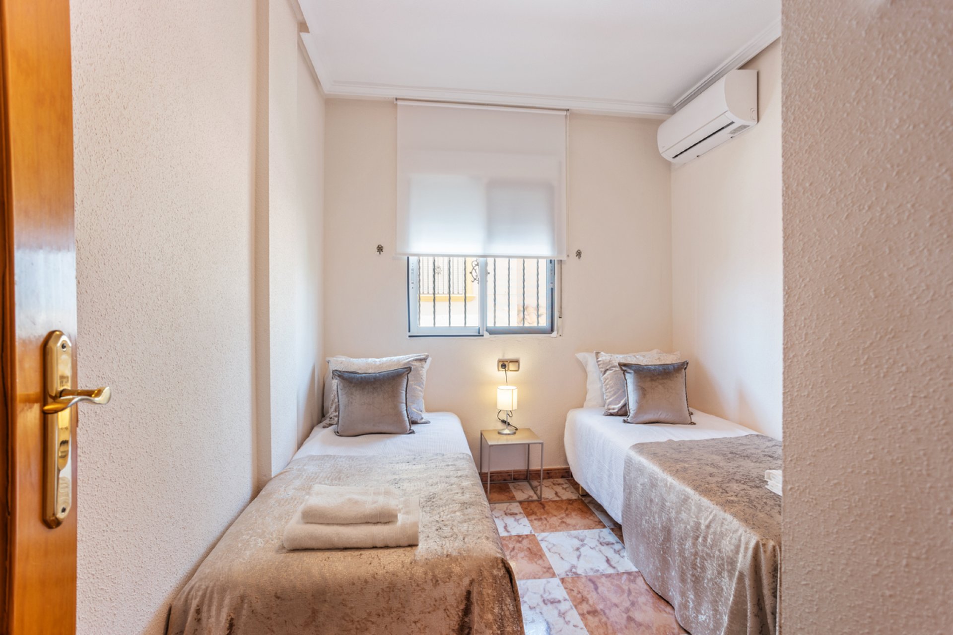 Reventa - Semi Detached -
Lomas de Caboroig