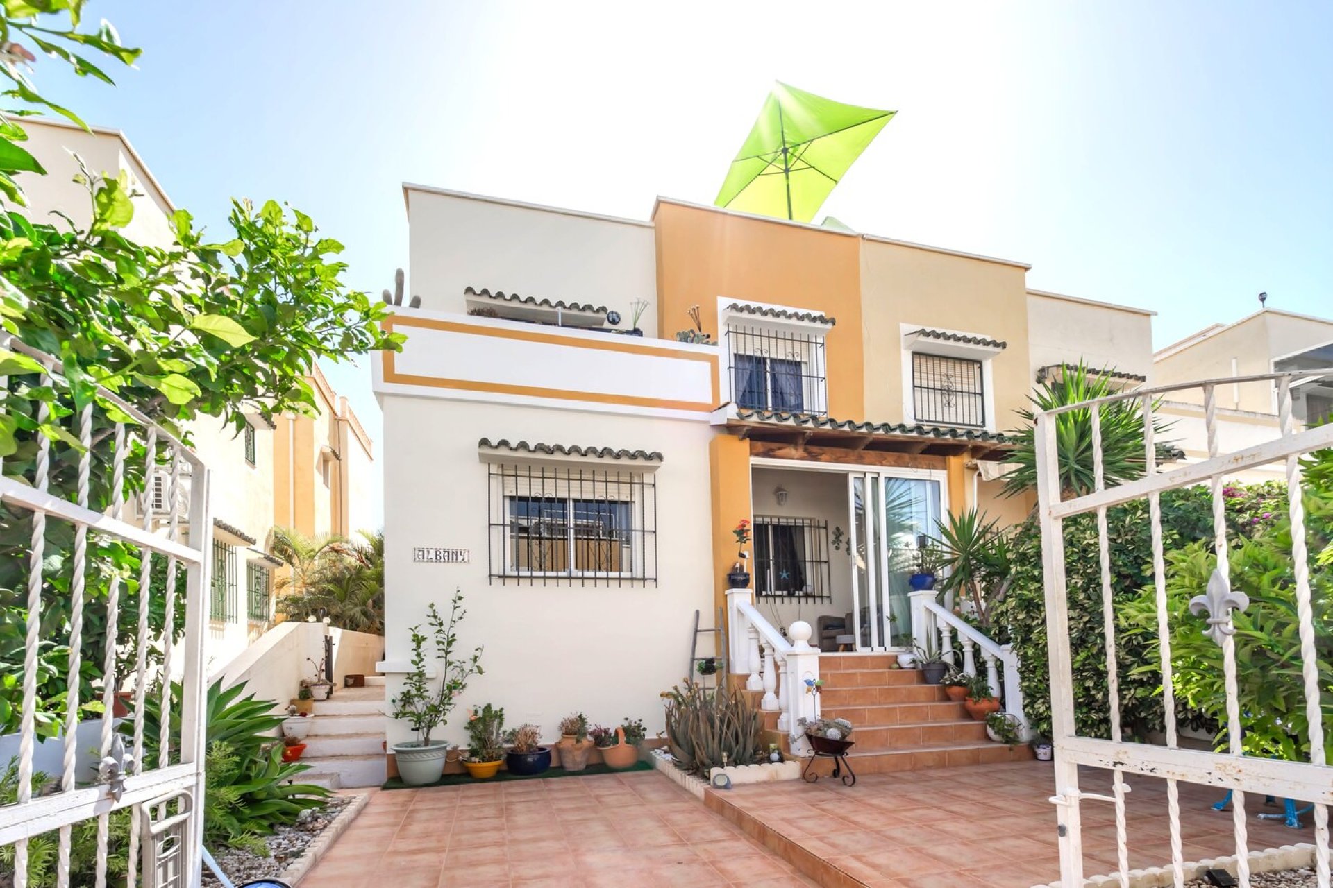 Reventa - Semi Detached -
Los Altos - Res Valle de los pinos