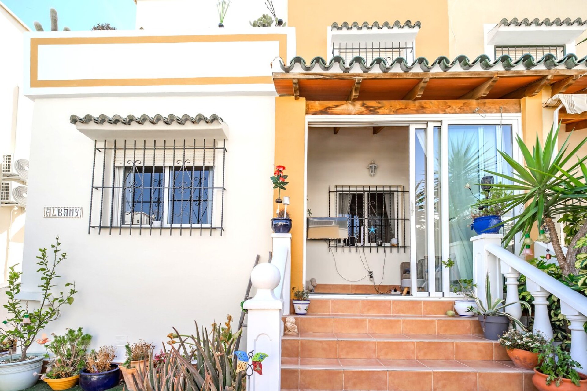 Reventa - Semi Detached -
Los Altos - Res Valle de los pinos