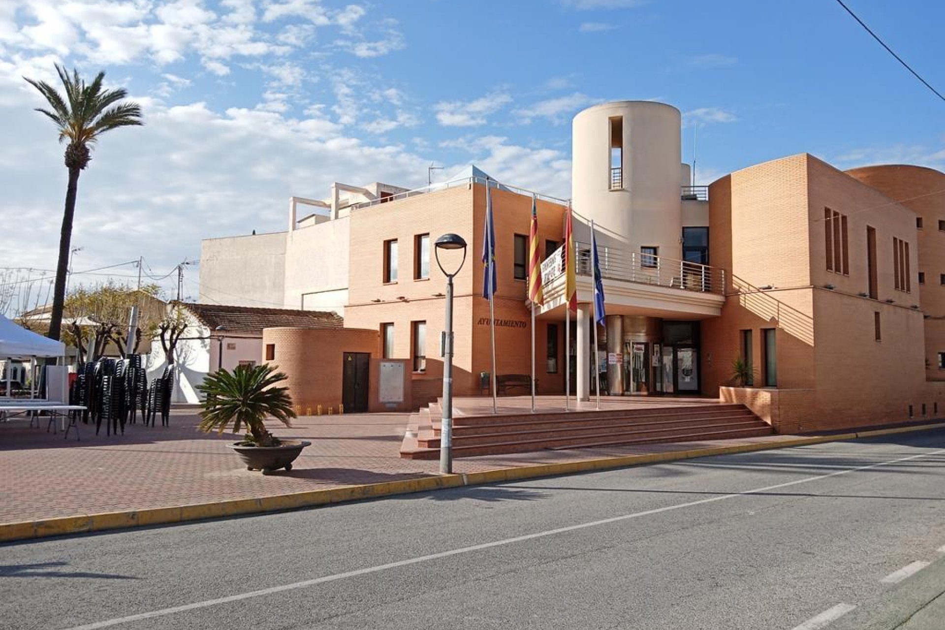 Reventa - Semi Detached -
Los Montesinos - PUEBLO CENTRO