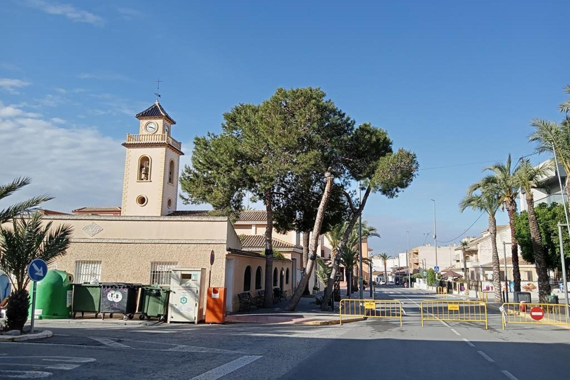 Reventa - Semi Detached -
Los Montesinos - PUEBLO CENTRO
