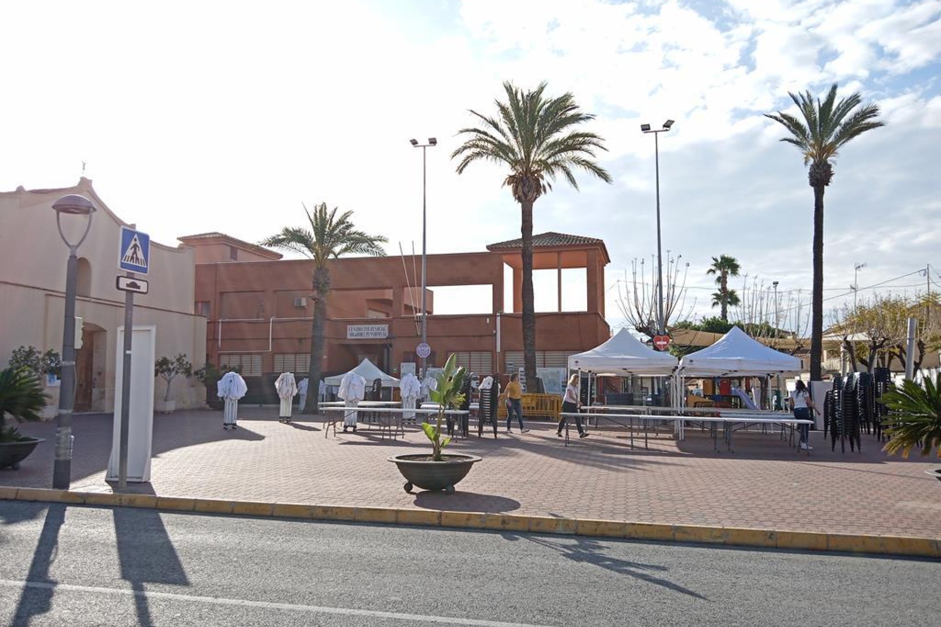 Reventa - Semi Detached -
Los Montesinos - PUEBLO CENTRO