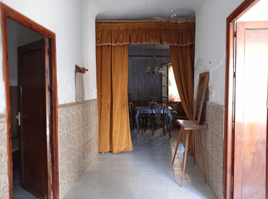 Reventa - Semi Detached -
Los Montesinos