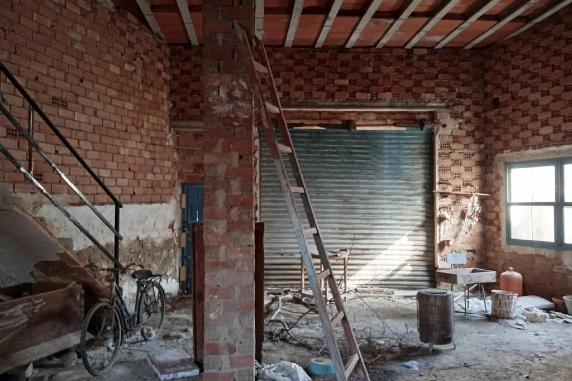 Reventa - Semi Detached -
Los Montesinos