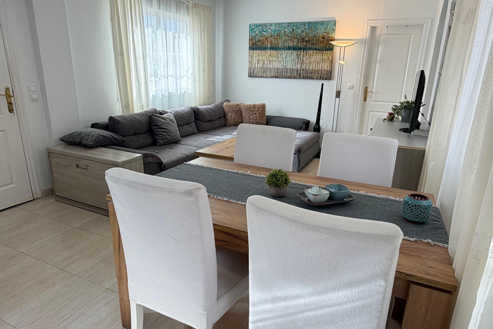 Reventa - Semi Detached -
Rojales - Pueblo