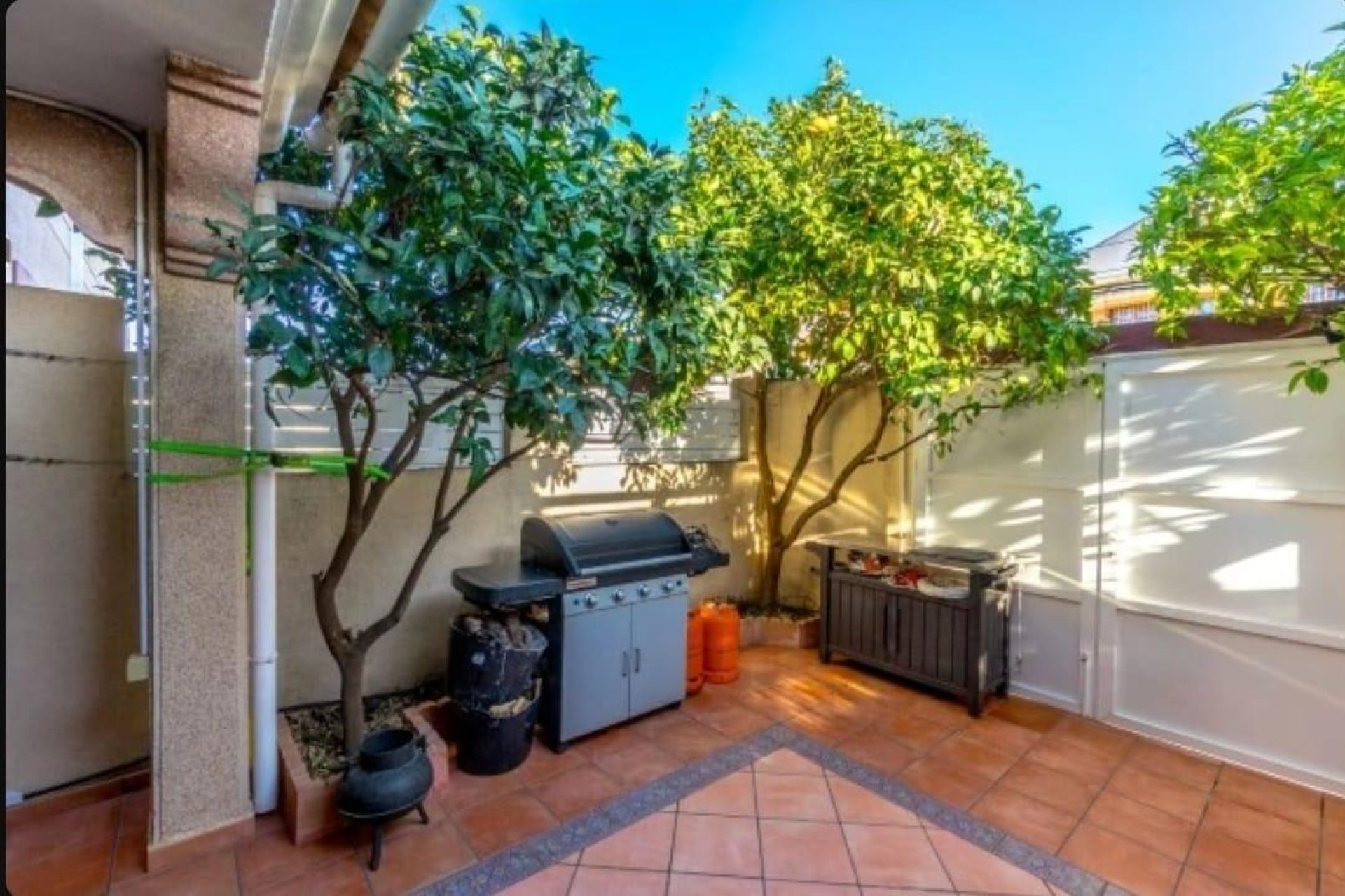 Reventa - Semi Detached -
Torrevieja - Aguas Nuevas